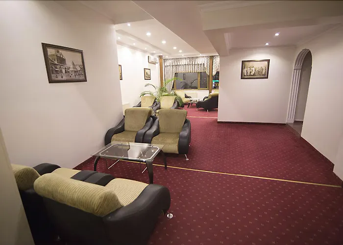 Отель Ceylan 2*